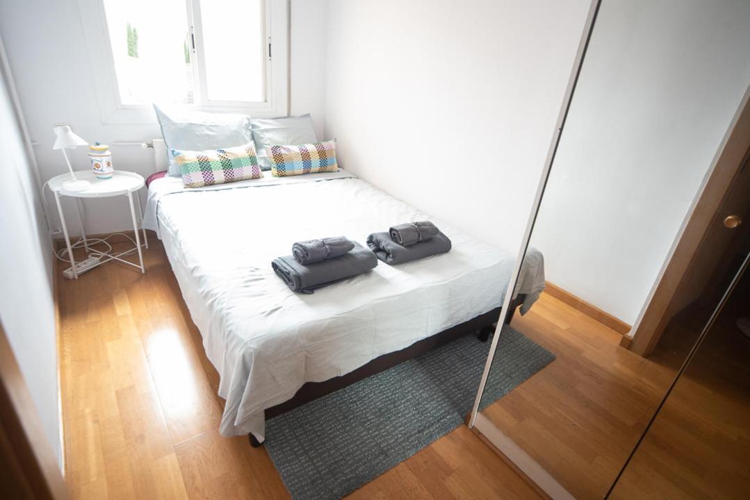 Traditional Rooms In Eixample Barcelona Exteriör bild